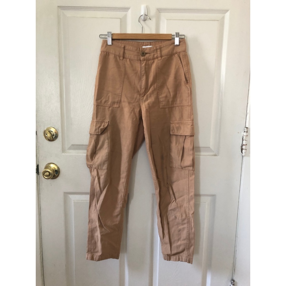 Aritzia TNA Cargo Pant